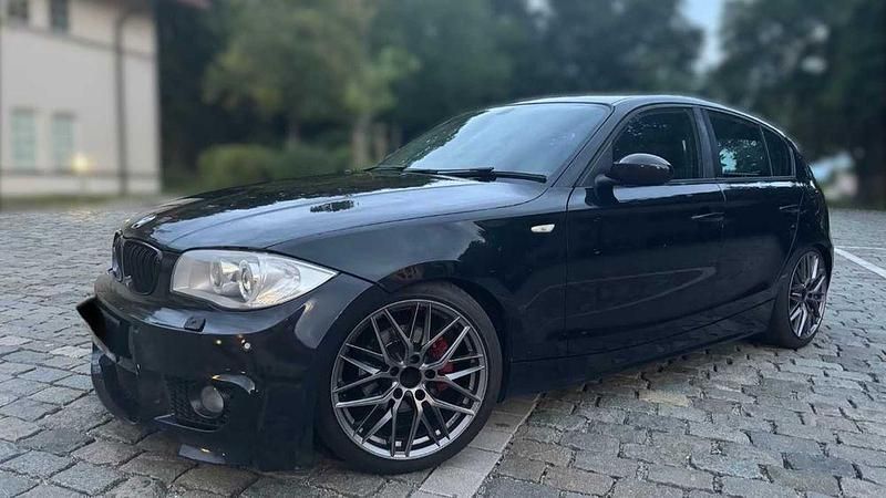 Usado 2004 BMW 120 M Sport Citadino | € 9.700 (Preço justo) - Imagem 1/4