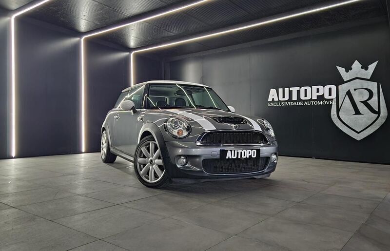 Cinzento Usado 2009 Mini Cooper Citadino | € 12.900 (Caro) - Imagem 1/4