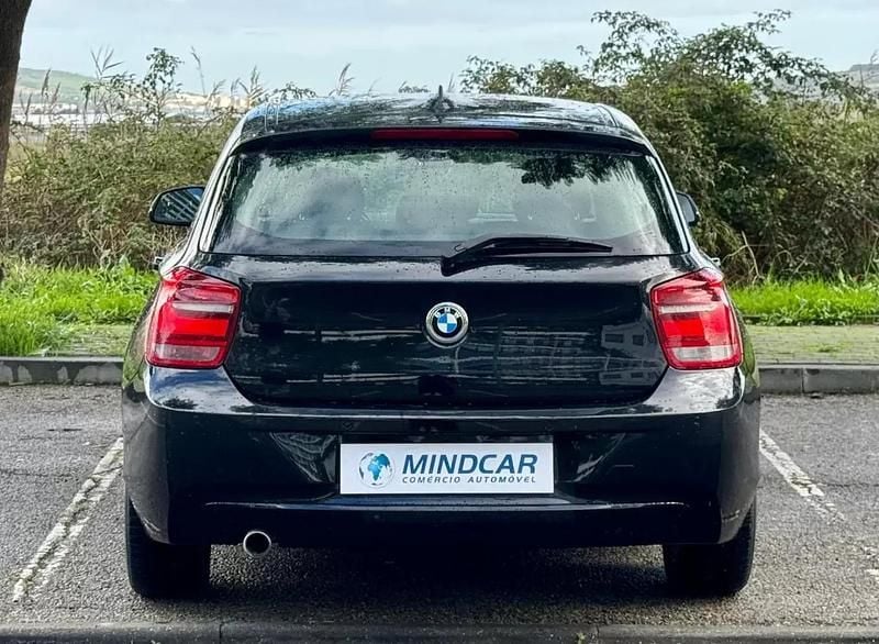 Usado BMW 116 116 HP (85 kW) 2012 Preto Citadino