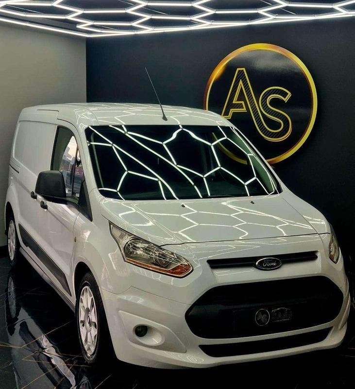 Usado Ford Transit Connect 115 HP (84 kW) 2015 Branco Monovolume