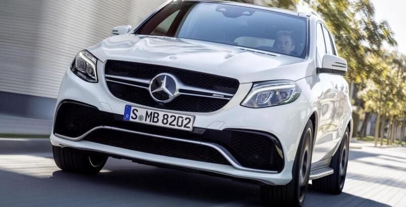 Cinzento Usado 2015 Mercedes GLE500 SUV | € 41.250 - Imagem 1/3