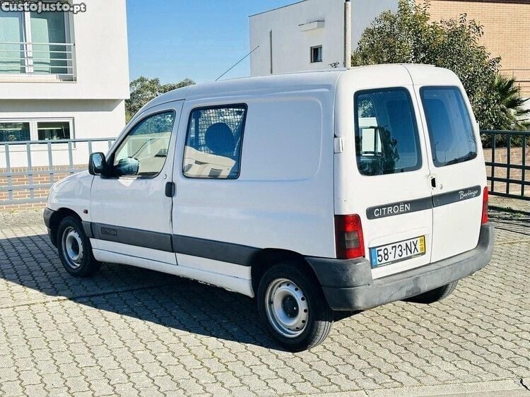 Branco Usado 1999 Citroën Berlingo Monovolume | € 1.750 - Imagem 1/1