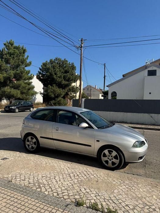 Usado Seat Ibiza 75 HP (55 kW) 2003 Citadino