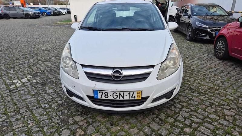 Usado Opel Corsa 75 HP (55 kW) 2008 Branco Carrinha