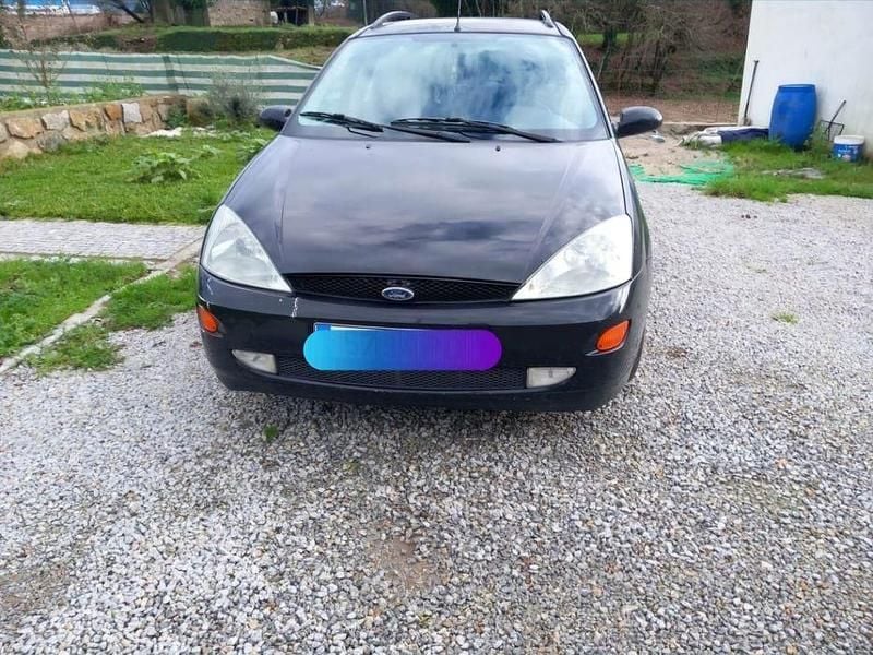 Usado 2000 Ford Focus Sedan | € 1.000 (Bom preço) - Imagem 1/4