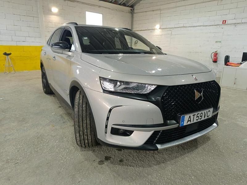 Usado DS Automobiles DS7 Crossback 225 HP (165 kW) 2022 Cinzento SUV