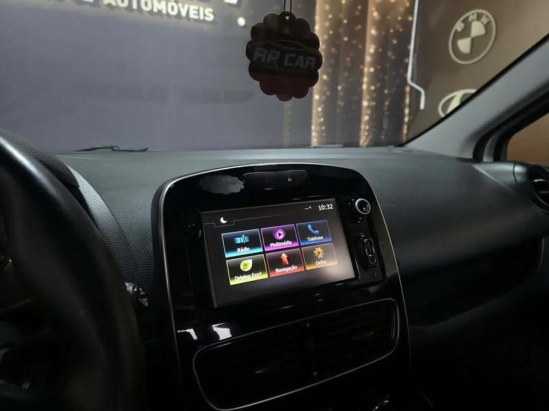 Usado Renault Clio IV Dynamique 90 HP (66 kW) 2014 Branco