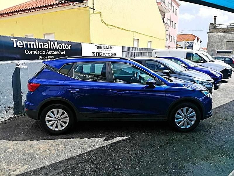 Azul Usado 2020 Seat Arona Style SUV | € 16.950 (Preço justo) - Imagem 1/4