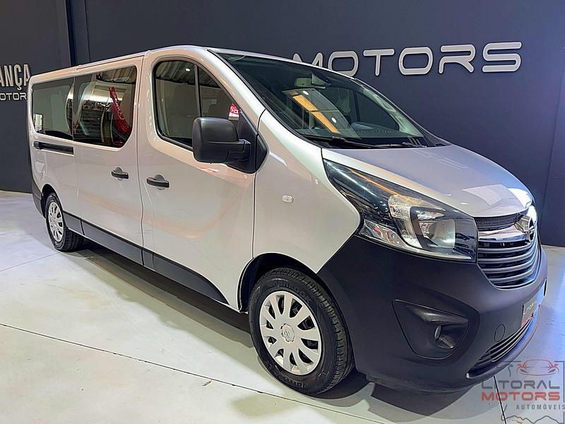 Cinza Usado 2018 Opel Vivaro S Van | € 24.900 (Preço justo) - Imagem 1/3