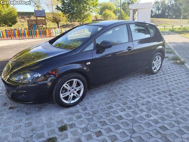 Preto Usado 2011 Seat Leon | € 7.499 (Bom preço) - Imagem 1/1