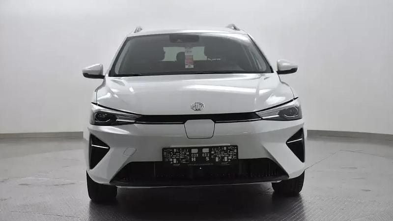 Usado MG MG5 EV Luxury 130 kW (177 HP) 2022 Cinzento Carrinha