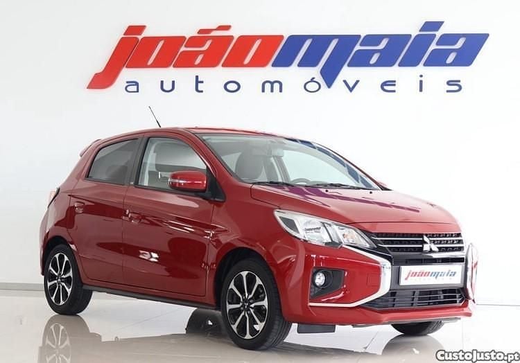 Vermelho Usado 2024 Mitsubishi Space Star Edition Sedan | € 13.500 (Preço justo) - Imagem 1/1