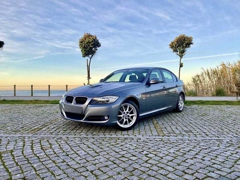 Usado 2009 BMW 320 Sedan | € 13.990 (Caro) - Imagem 1/4
