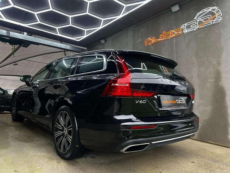 Usado Volvo V60 340 HP (250 kW) 2020 Preto Carrinha