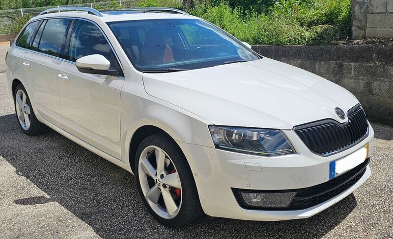 Usado 2014 Skoda Octavia Sedan | € 13.500 - Imagem 1/4