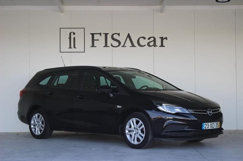 Usado Opel Astra Edition 105 HP (77 kW) 2019 Preto Carrinha