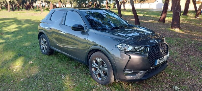 Cinza Usado 2022 DS Automobiles DS3 Bastille | € 19.500 (Preço justo) - Imagem 1/4