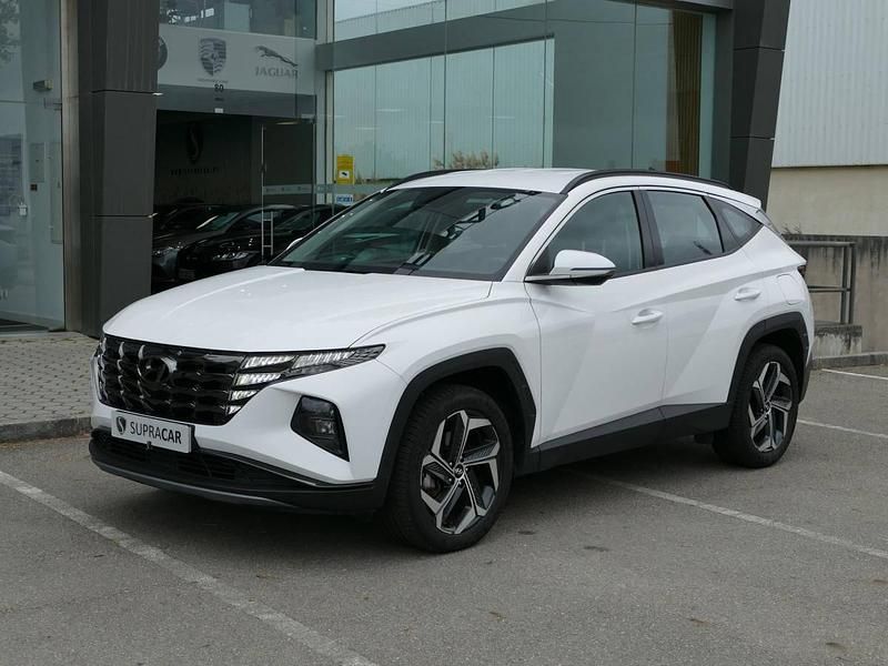Branco Usado 2023 Hyundai Tucson Premium SUV | € 38.990 (Caro) - Imagem 1/4
