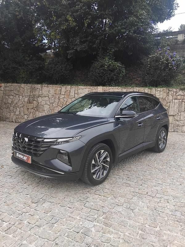 Cinzento Usado 2022 Hyundai Tucson SUV | € 28.500 (Caro) - Imagem 1/4
