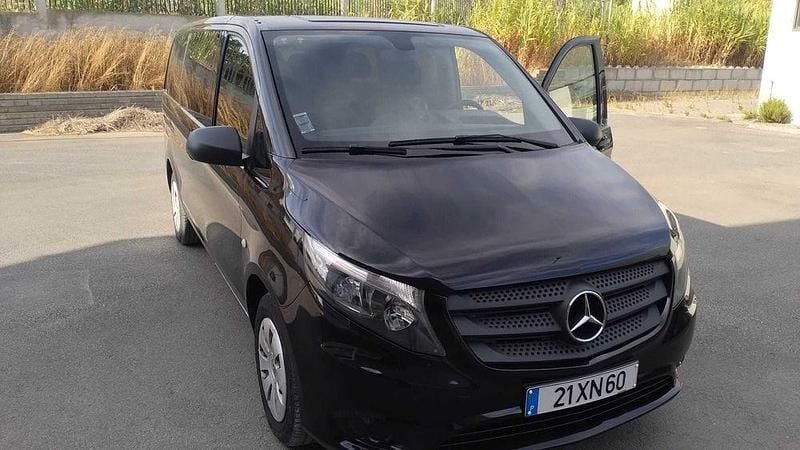 Usado 2019 Mercedes Vito Monovolume | € 31.750 (Caro) - Imagem 1/4