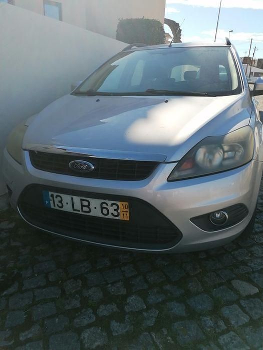 Usado 2010 Ford Focus Sedan | € 5.200 (Preço justo) - Imagem 1/4