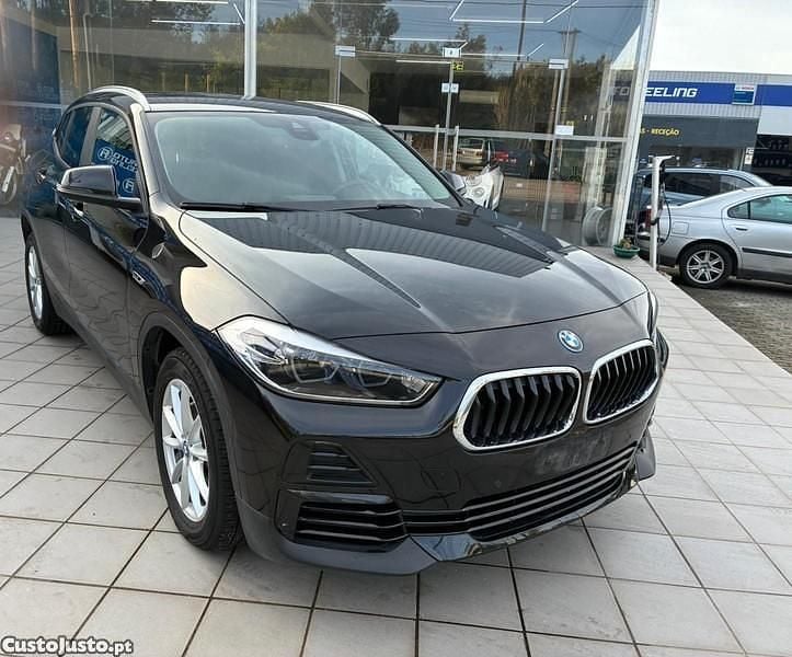 Usado BMW X2 125 HP (91 kW) 2022 Preto SUV