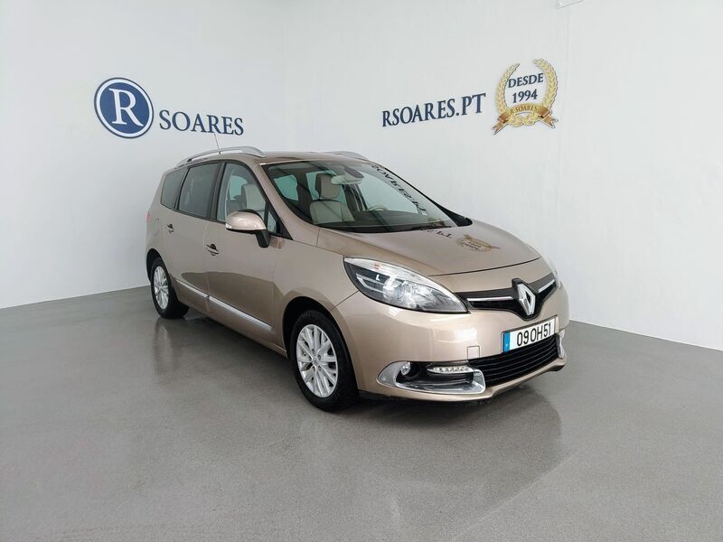 Outra Usado 2014 Renault Scénic III Luxe Monovolume | € 12.900 (Preço justo) - Imagem 1/4