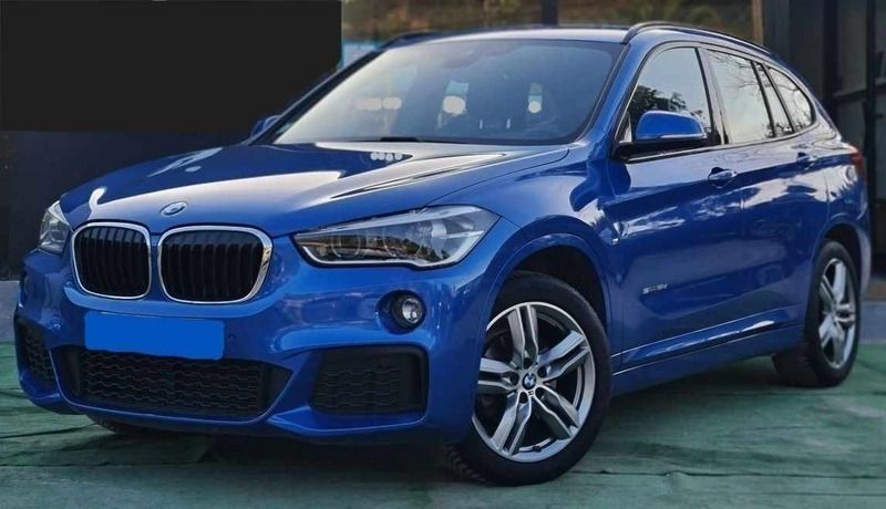 Azul Usado 2016 BMW X1 SUV | € 27.900 (Caro) - Imagem 1/4