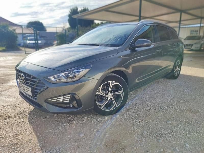 Cinzento Usado 2021 Hyundai i30 Carrinha | € 16.500 (Bom preço) - Imagem 1/4