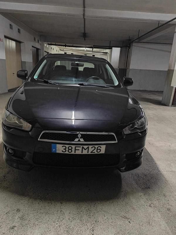 Preto Usado 2008 Mitsubishi Lancer Sedan | € 6.500 - Imagem 1/4