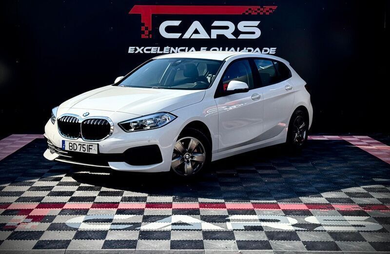 Branco Usado 2023 BMW 116 Advantage Citadino | € 26.900 (Preço elevado) - Imagem 1/4