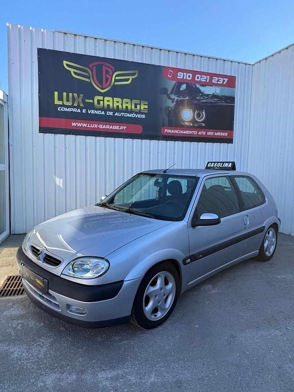 Cinzento Usado 2001 Citroën Saxo Citadino | € 3.500 (Preço justo) - Imagem 1/4
