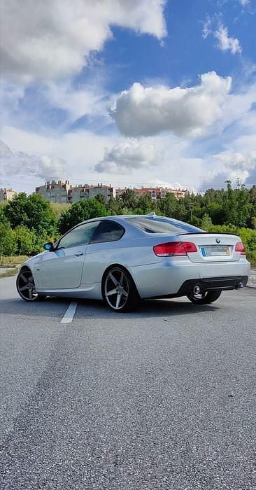 Usado 2009 BMW 320 Coupé | € 12.490 (Preço justo) - Imagem 1/4