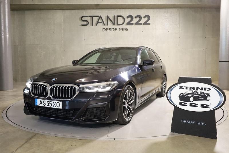 Preto Usado 2022 BMW 520 Coupé | € 39.790 (Preço justo) - Imagem 1/4