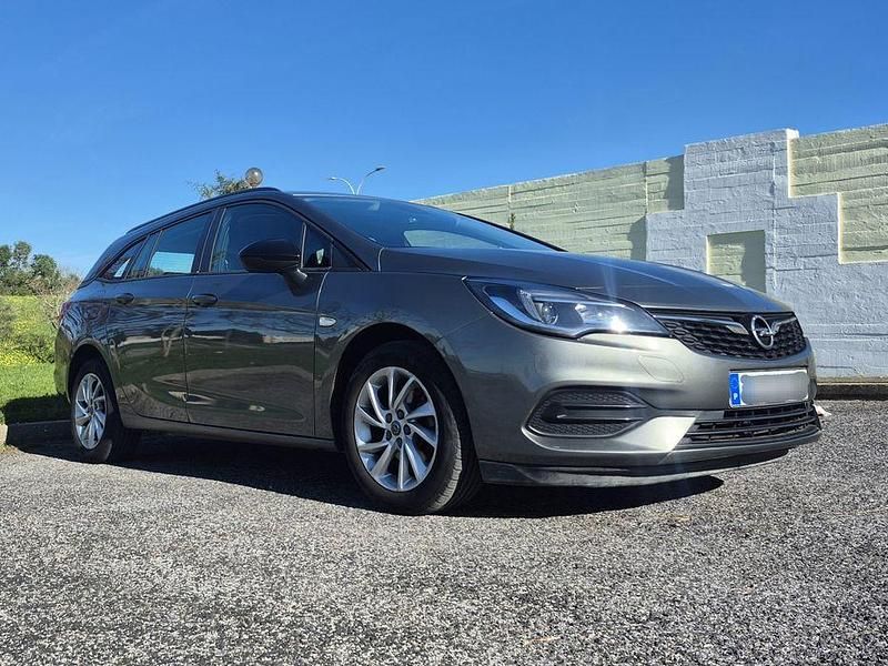 Usado Opel Astra Business Edition 122 HP (89 kW) 2020 Carrinha
