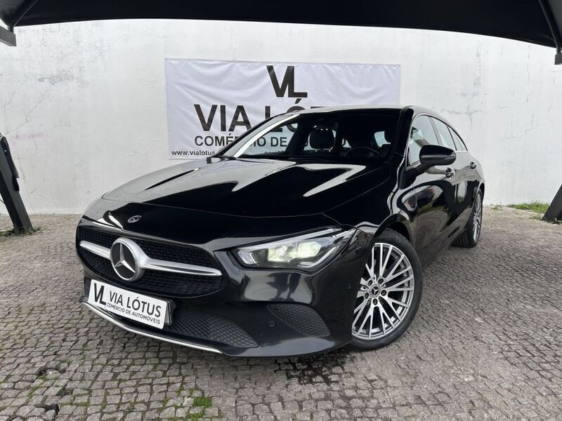 Preto Usado 2020 Mercedes CLA180 Shooting Brake Urban Carrinha | € 25.900 (Caro) - Imagem 1/4