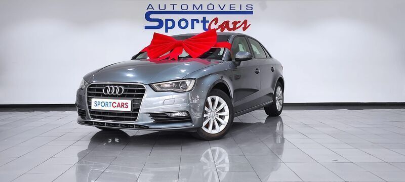 Cinza Usado 2014 Audi A3 Sport Sedan | € 16.450 (Preço elevado) - Imagem 1/4
