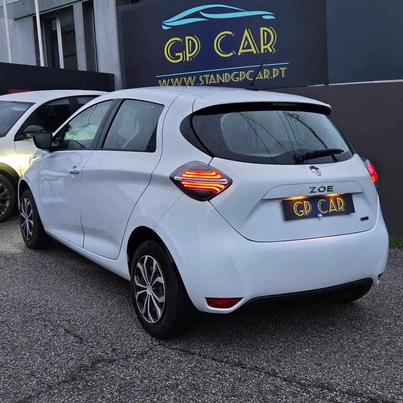 Usado Renault Zoe Equilibre 80 kW (109 HP) 2020 Branco Citadino
