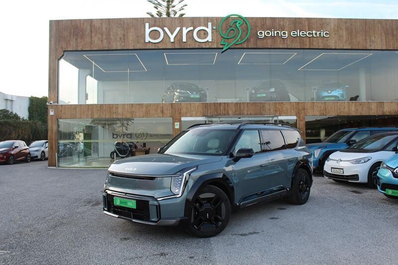 Cinzento Usado 2023 Kia EV9 GT-Line SUV | € 74.900 - Imagem 1/4