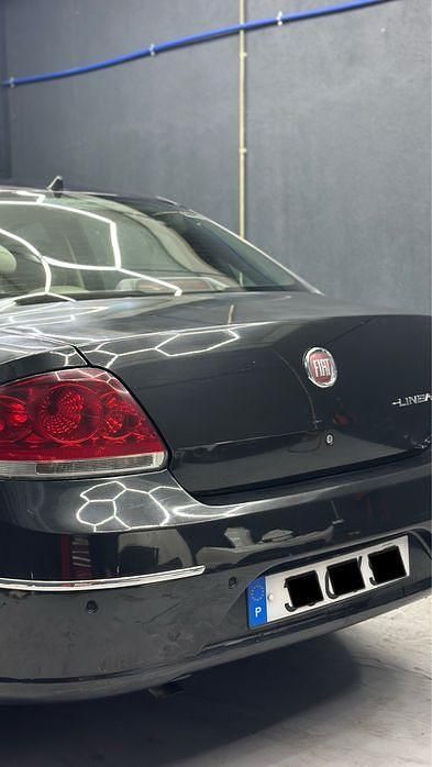 Usado Fiat Linea 90 HP (66 kW) 2008 Sedan
