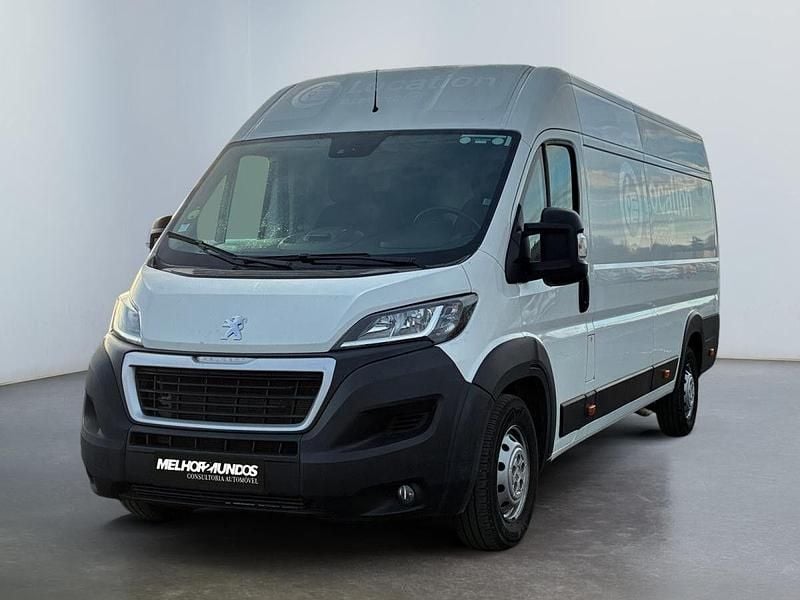 Branco Usado 2021 Peugeot Boxer Van | € 20.750 (Bom preço) - Imagem 1/4
