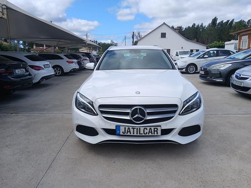 Usado Mercedes C220 Avantgarde 170 HP (125 kW) 2014 Branco Carrinha