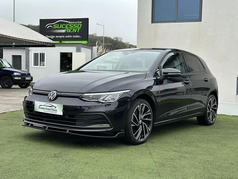 Usado VW Golf VIII Life 110 HP (80 kW) 2021 Preto