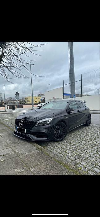 Usado 2017 Mercedes A45 AMG AMG Sedan | € 43.000 (Caro) - Imagem 1/4