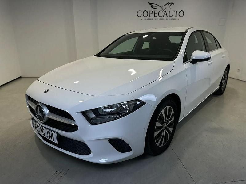 Branco Usado 2020 Mercedes CLA180 Progressive Sedan | € 26.990 (Bom preço) - Imagem 1/4