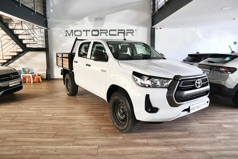 Branco Usado 2021 Toyota HiLux Pickup | € 35.900 (Preço justo) - Imagem 1/4