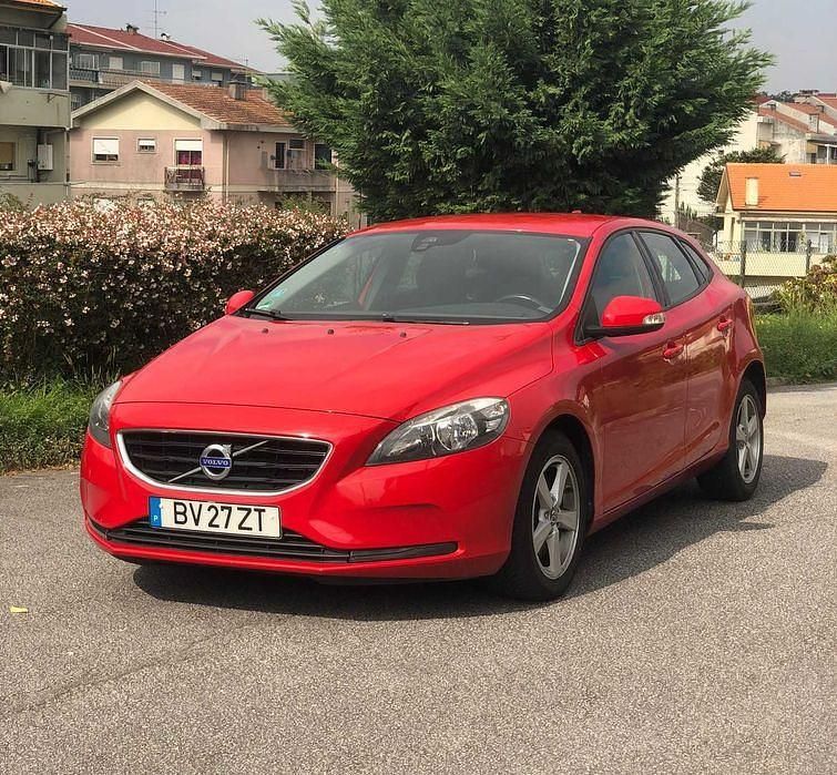 Usado 2014 Volvo V40 Carrinha | € 9.999 (Super Preço) - Imagem 1/4