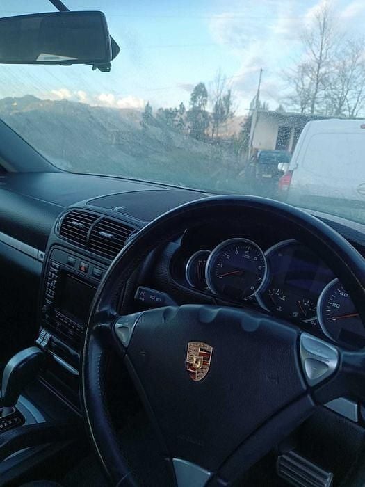 Usado Porsche Cayenne 340 HP (250 kW) 2004 SUV