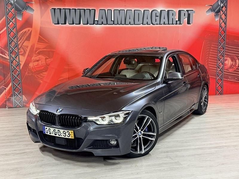 Cinza Usado 2018 BMW 330e iPerformance Sedan | € 22.900 (Super Preço) - Imagem 1/4