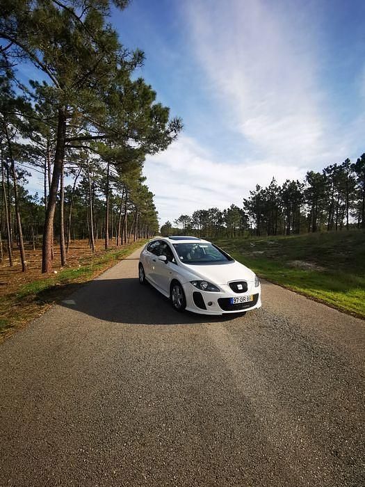 Usado 2008 Seat Leon Sedan | € 7.500 - Imagem 1/4